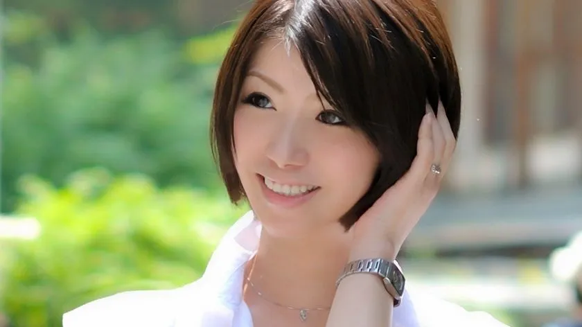 ETQT-067 A married woman who became open in a hot spring resort and a hot body in an open-air bath suddenly changed into a horny married woman? Turn y