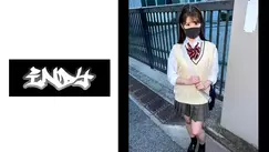 IND-140 *School specific [Personal photography] Girl in uniform at the end of class ③ Directly in front of the school gate _ Doing P with her face exp