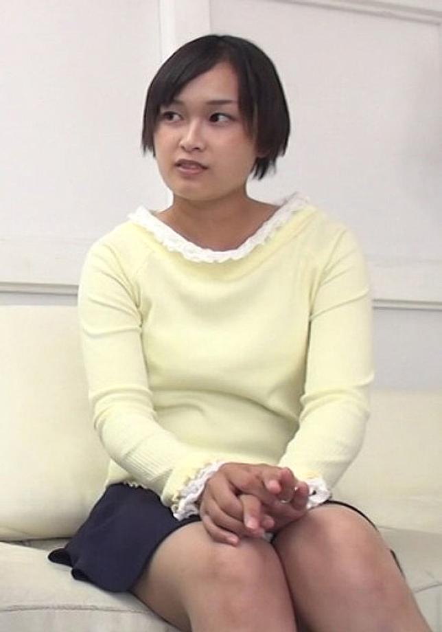 H_1724P013G00007 An unfaithful wife is caught cheating with her ex-boyfriend by her husband's best friend...and uses it as an excuse to have sex 